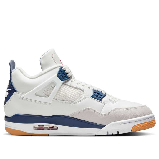 Air Jordan 4 Junior 'SB Navy' side view