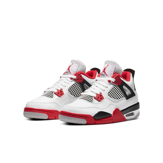 Air Jordan 4 Junior 'Fire Red' front view