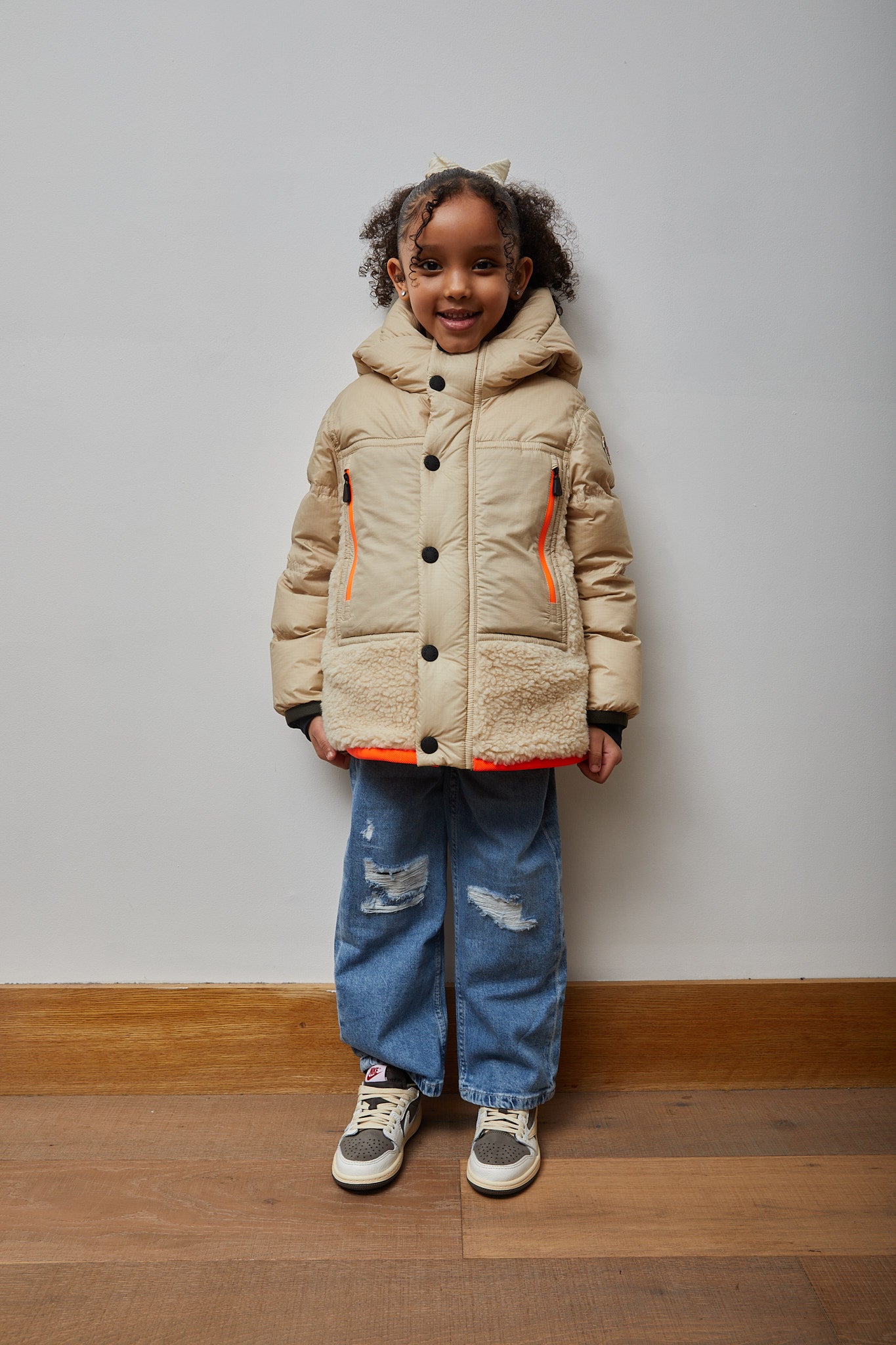 KID WEARING Air Jordan 1 Low x Travis Scott Kids 'Reverse Mocha'