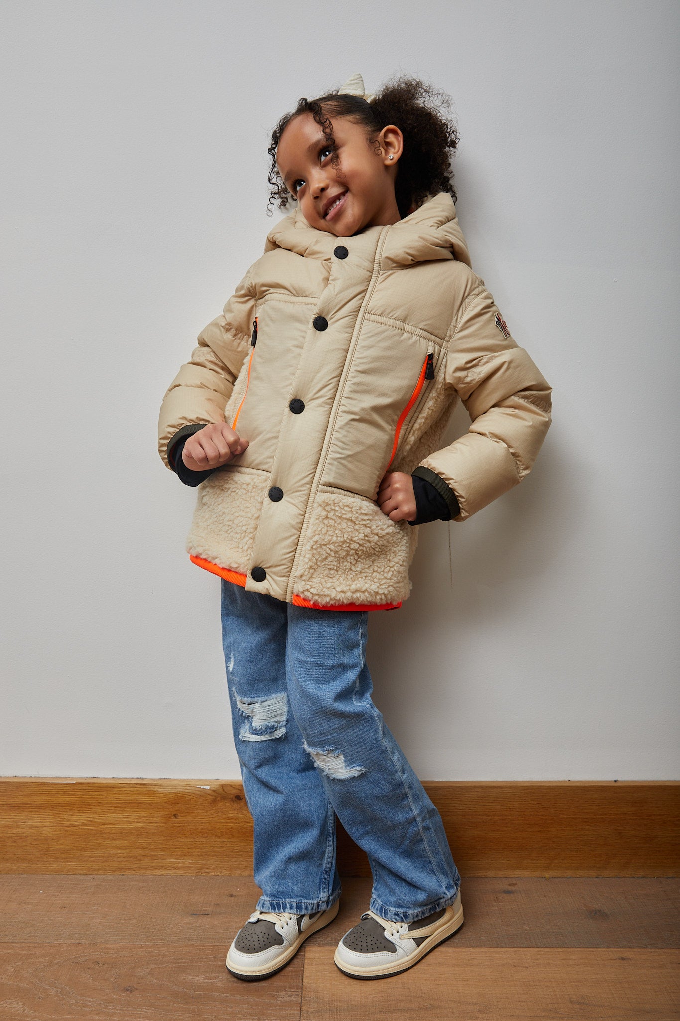 KID WEARING Air Jordan 1 Low x Travis Scott Kids 'Reverse Mocha'