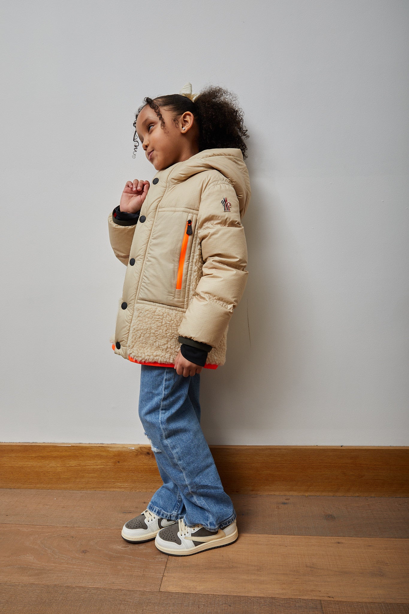 KID WEARING Air Jordan 1 Low x Travis Scott Kids 'Reverse Mocha'