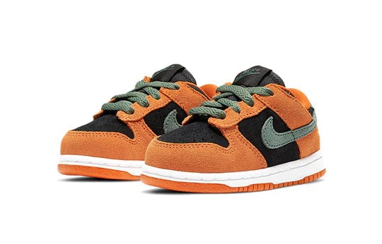 Nike Dunk Low Kids 'Ceramic' front view