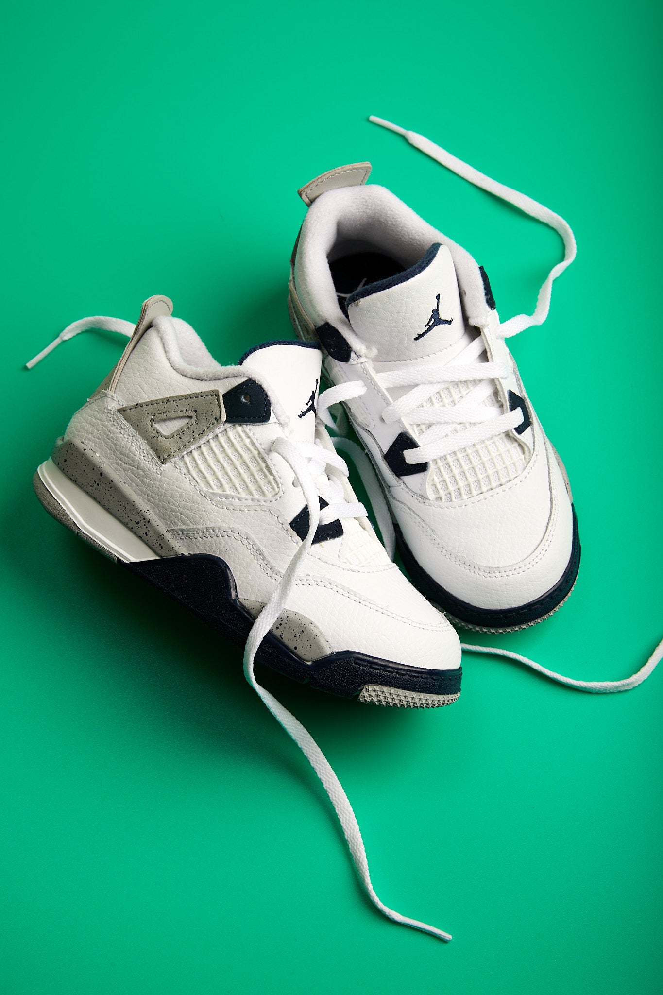 Air Jordan 4 Kids 'Midnight Navy'