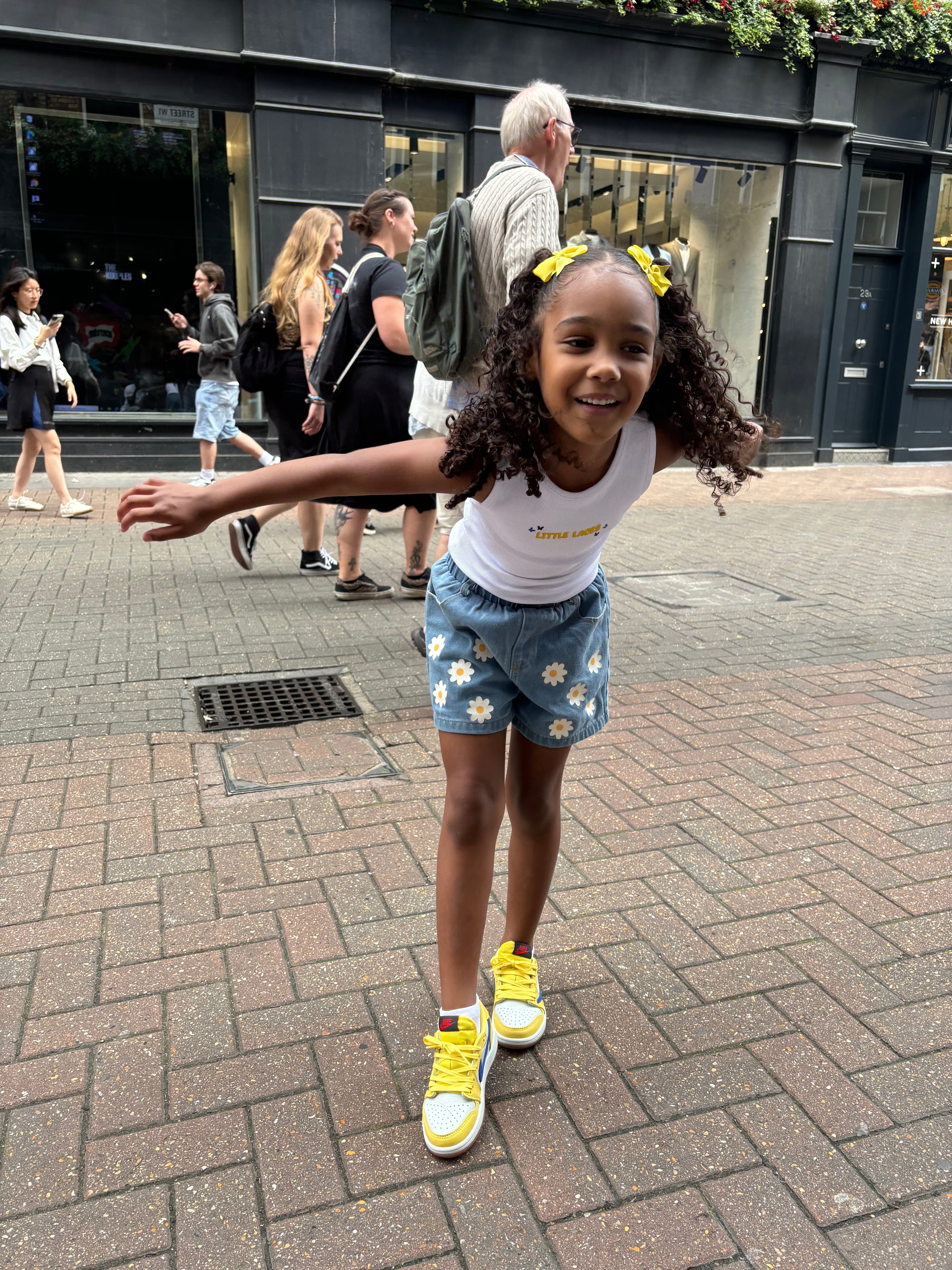 Air Jordan 1 Low x Travis Scott Kids 'Canary' | Kids Yellow Jordan