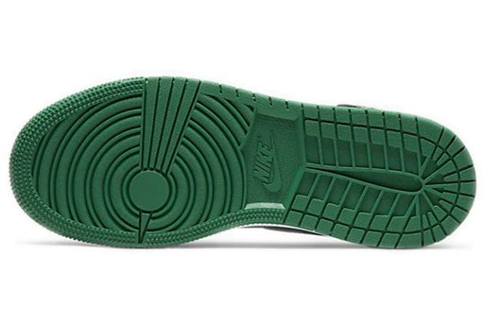Air Jordan 1 High Junior 'Pine Green Black' sole