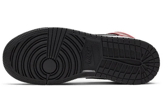 Air Jordan 1 Mid Junior 'Chicago Black Toe' sole