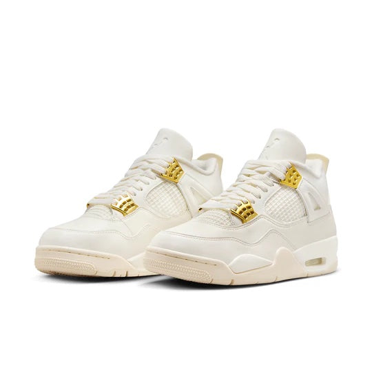 junior Air Jordan 4 'Metallic Gold' front view