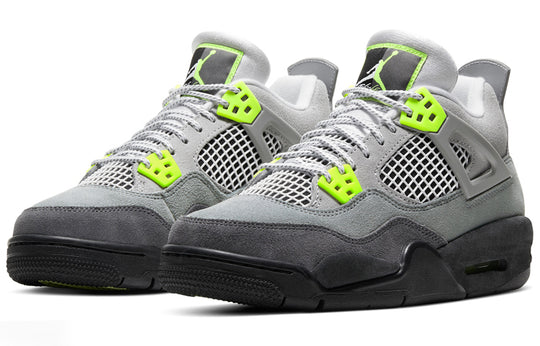 Air Jordan 4 Junior 'Neon' front view