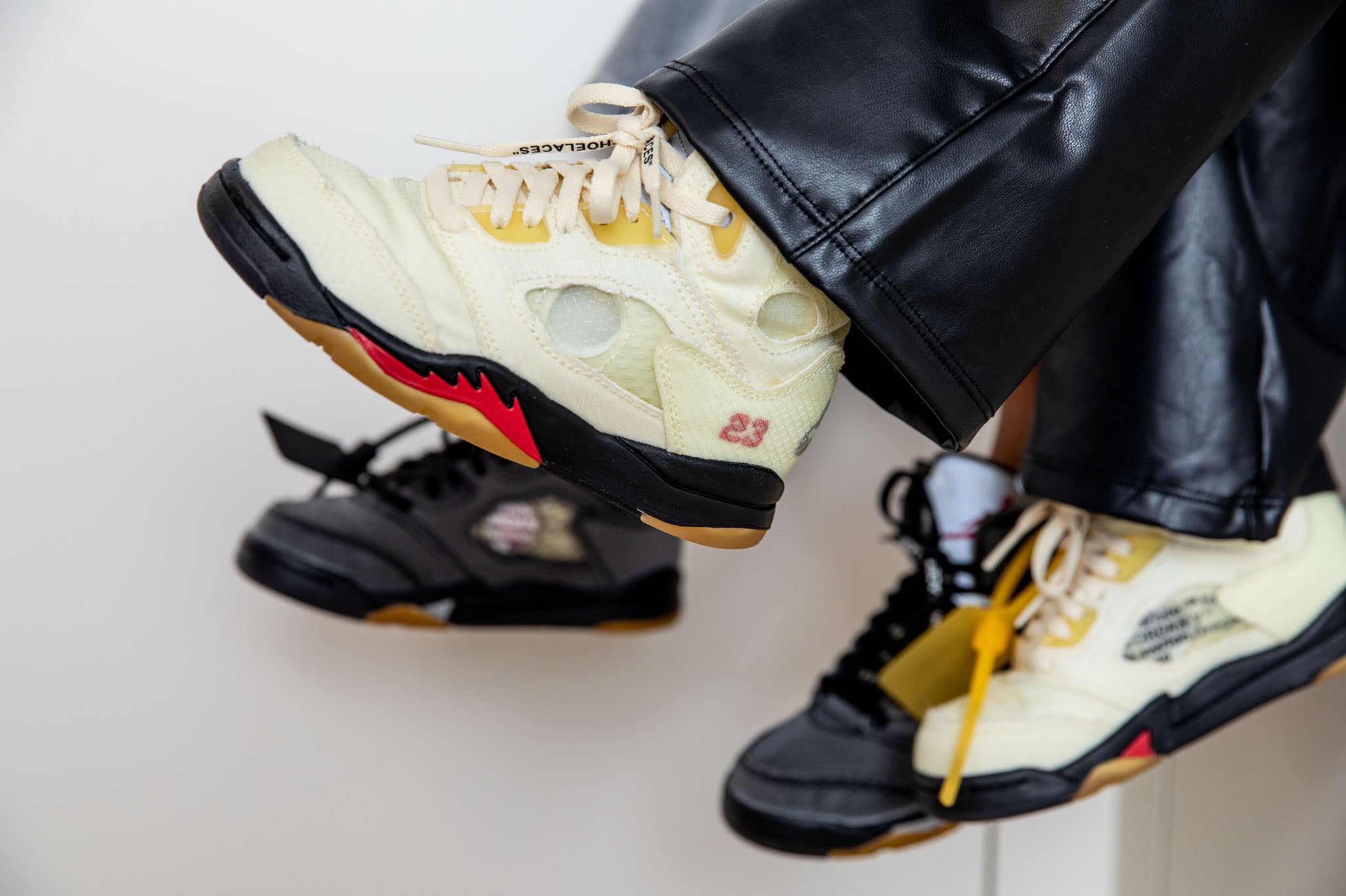 Jordan 5 off white deals on feet