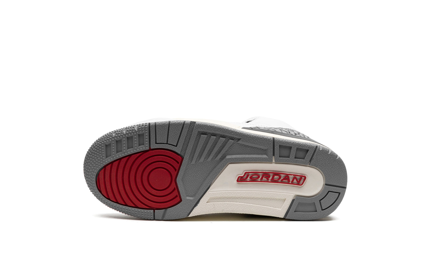 Air Jordan 3 Kids 'White Cement' sole