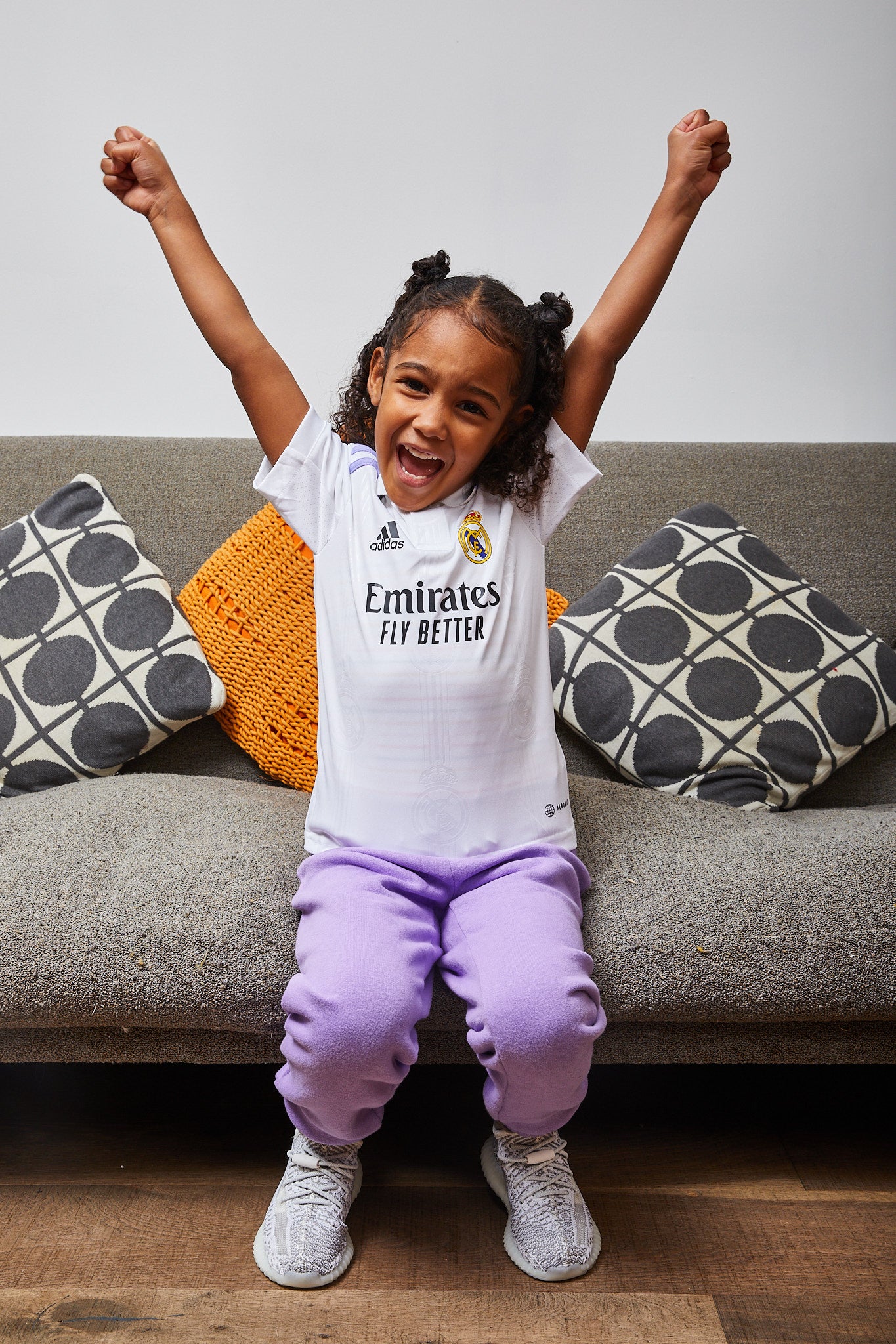 Adidas Yeezy Boost 350 V2 Kids 'Static' | Kids Yeezys | Kids Sneakers â littlelaces